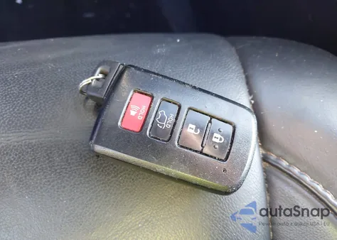 2015 Toyota Highlander Xle V6 from USA, damaged, VIN 5TDJKRFH2FS213960